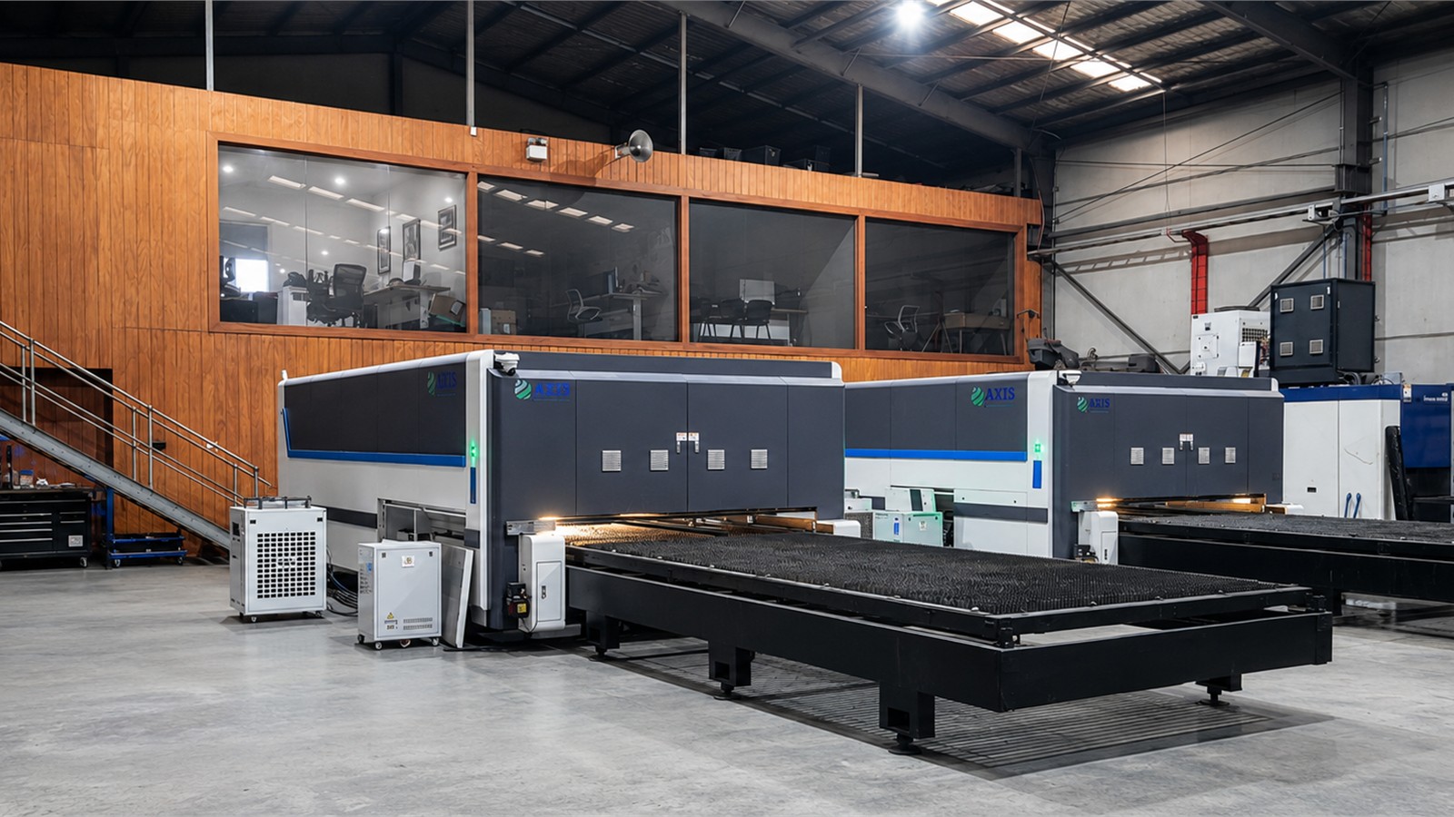 OMP fibre laser cutting machine